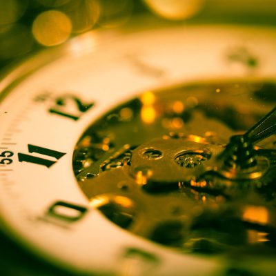 watchdoctor-blur-clock-face-close-up